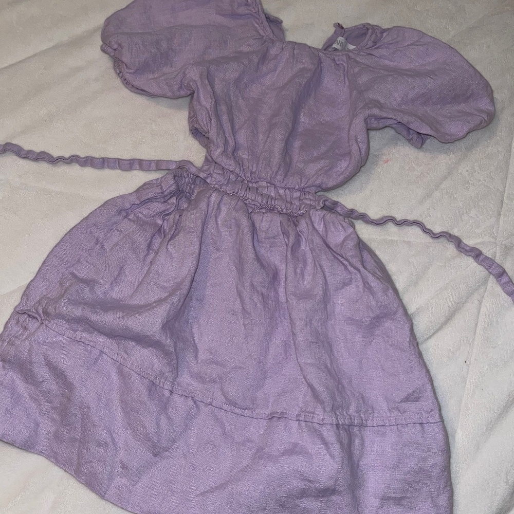 Lavender dress w/keyhole sides